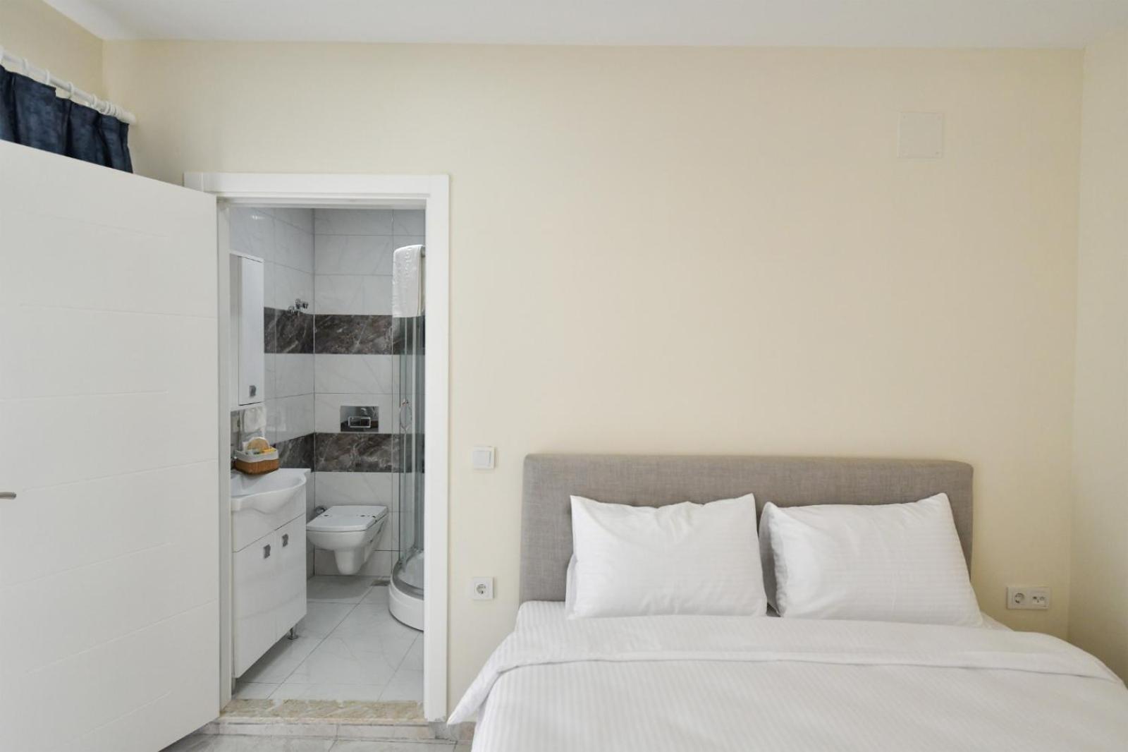 Lamira Apart Holiday&Guest House Fethiye Buitenkant foto
